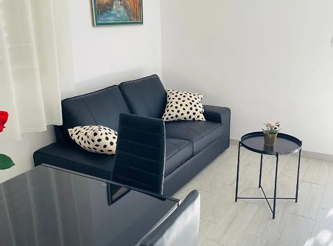 Paulina 公寓 特罗吉尔