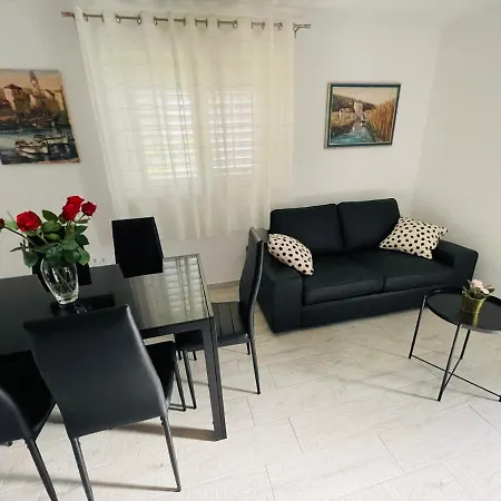 公寓 Paulina 特罗吉尔