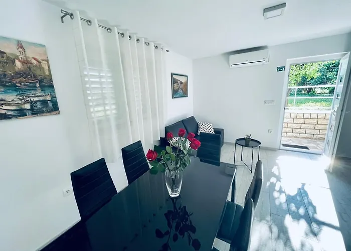 Apartament Paulina *